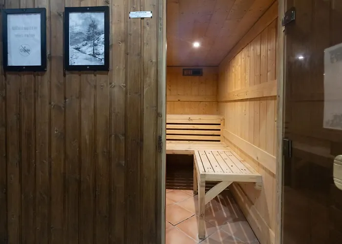 Alaska 130 M2 - Pied Des Pistes De Samedi A Samedi * 瓦托伦斯