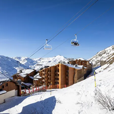 Alaska 130 M2 - Pied Des Pistes De Samedi A Samedi *