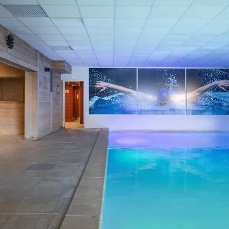 Alaska 130 M2 - Pied Des Pistes De Samedi A Samedi *